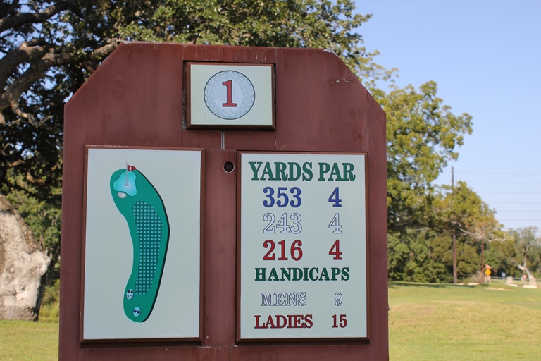 Hole 1 Sign